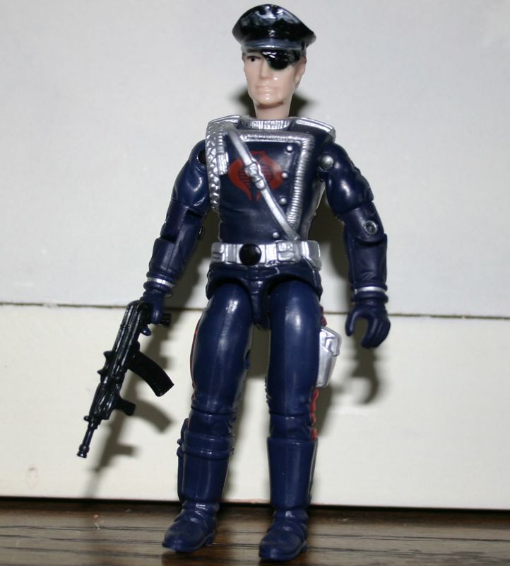 JoeCustoms.com > Figures > Cobra > General William D'Evil