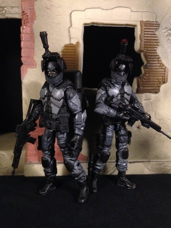 JoeCustoms.com > Figures > Cobra > NIght Viper Sniper