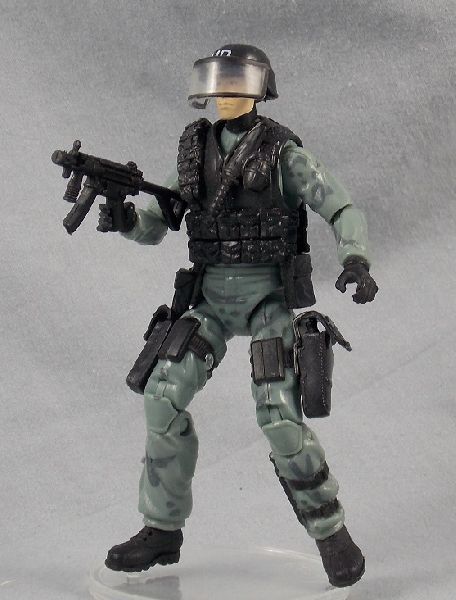 JoeCustoms.com > Figures > G.I. Joe > Law