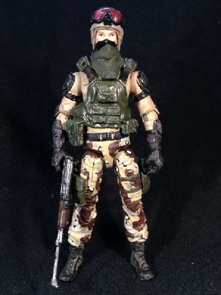 JoeCustoms.com > Figures > Cobra > Desert Viper 2